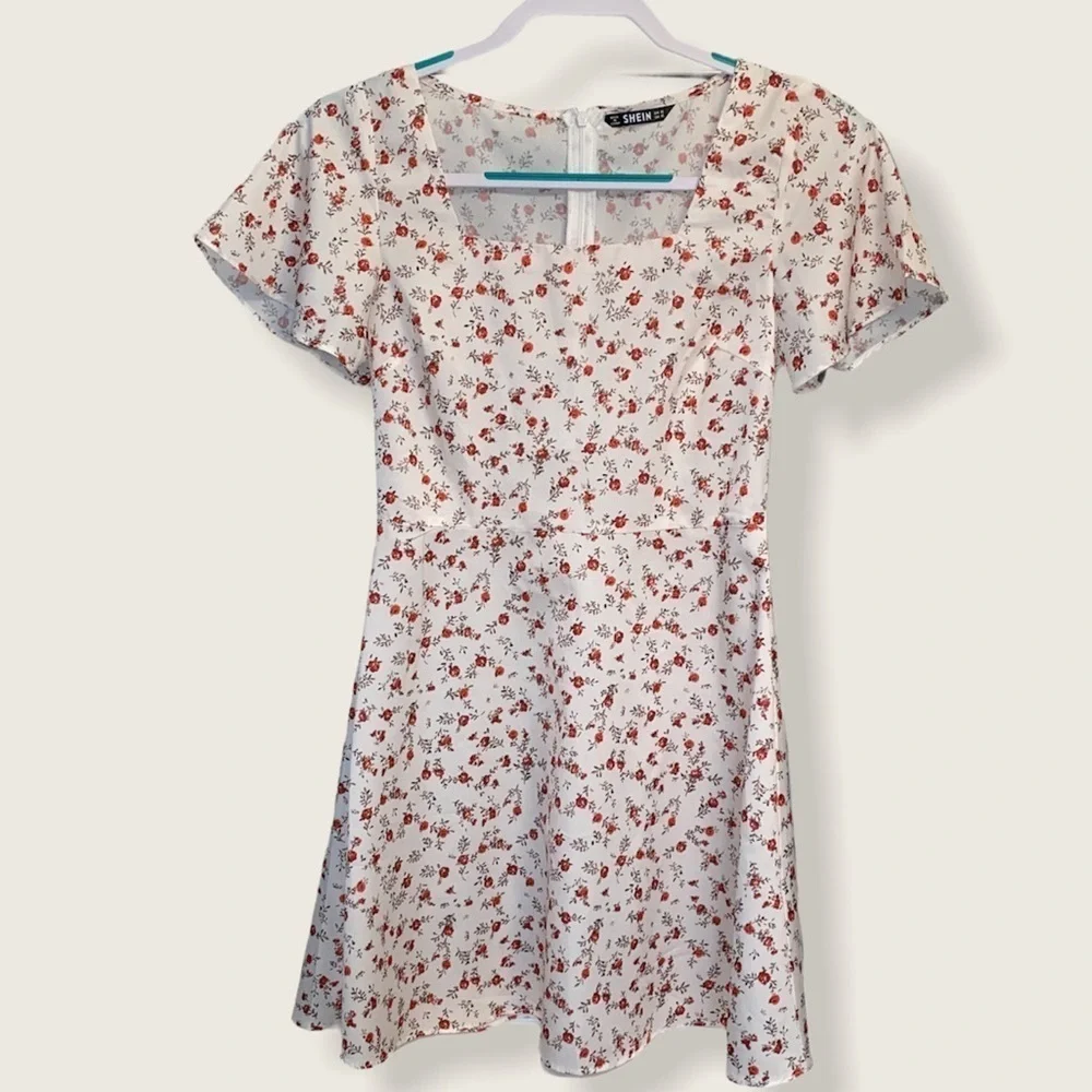 SHEIN dress square neck floral print fit/flare style flutter sleeves Sz XSmall